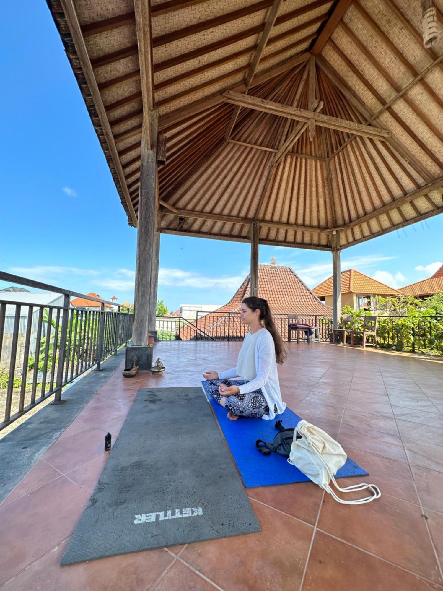 Bali Telaga Hati Yoga Healing And Retreat Center Hostel Sanur Dış mekan fotoğraf